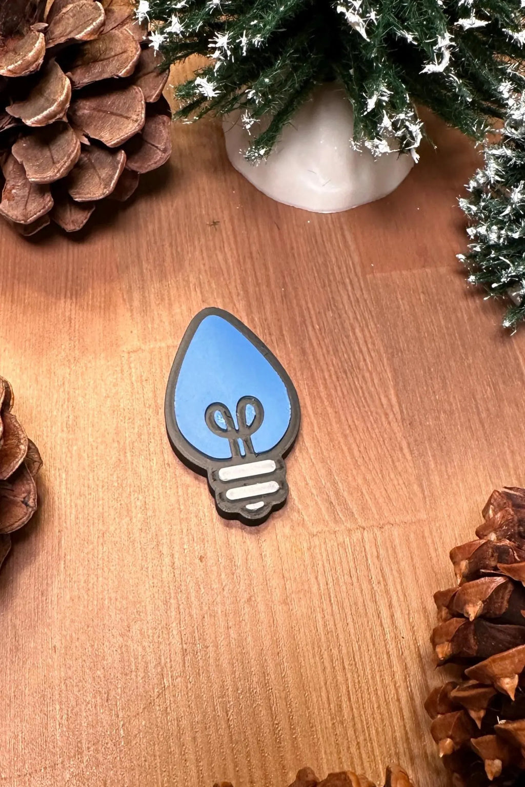 3D Printed Christmas Light Magnets – Festive Holiday Décor
